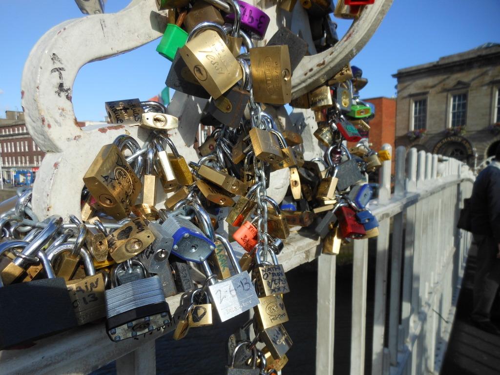 Half Penny Bridge