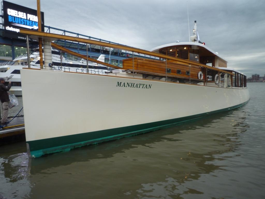 Yacht Manhattan