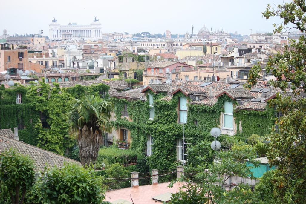 Über den Dächern von Rom - Life is a Journey